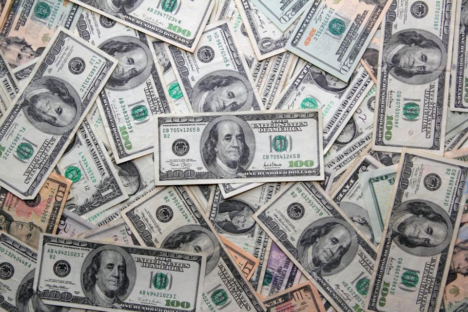  The dollar is up against the pound this morning, knocking 0.14 per cent off the value of sterling